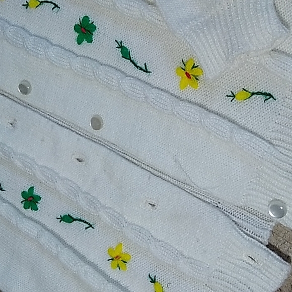 Vintage 80s JC Penney Girl's Floral Cardigan Sweater size 7/8 - Picture 3 of 5